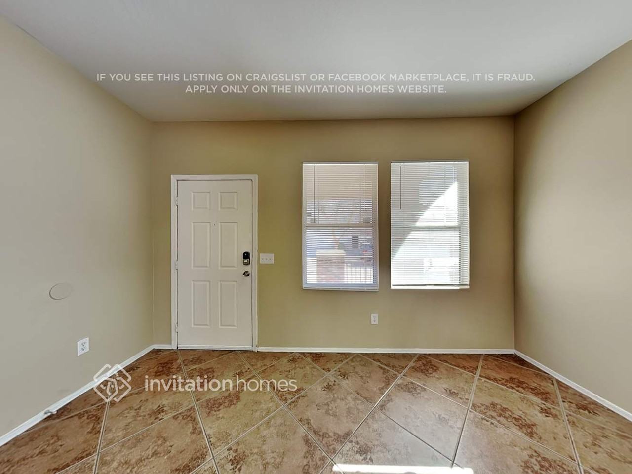 4122 W Irwin Ave - Photo 4 of 23