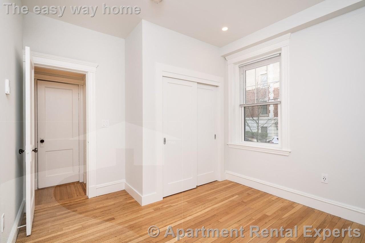 18 Forest St #3 - Photo 2 of 7