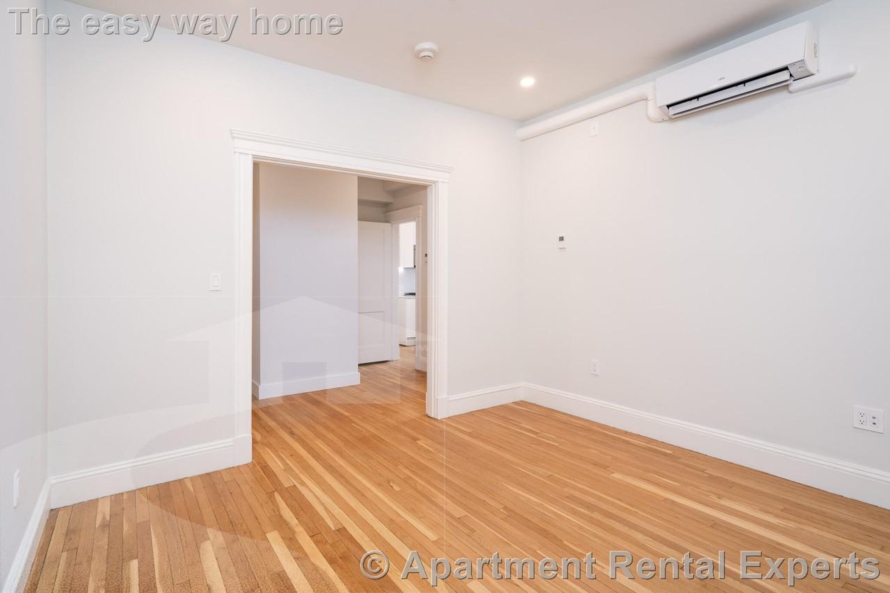 18 Forest St #3 - Photo 5 of 7