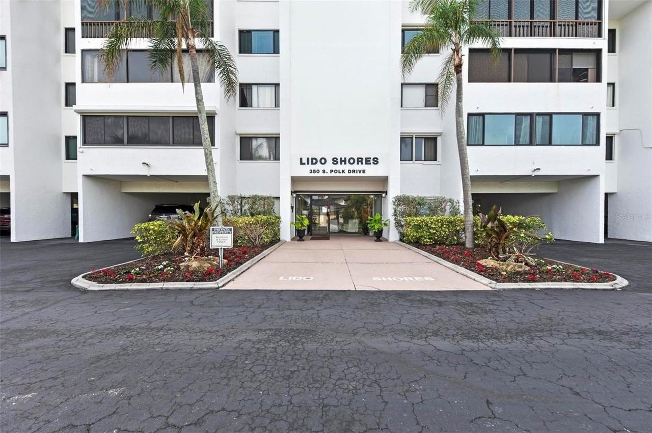 350 S Polk Dr #303 - Photo 2 of 50