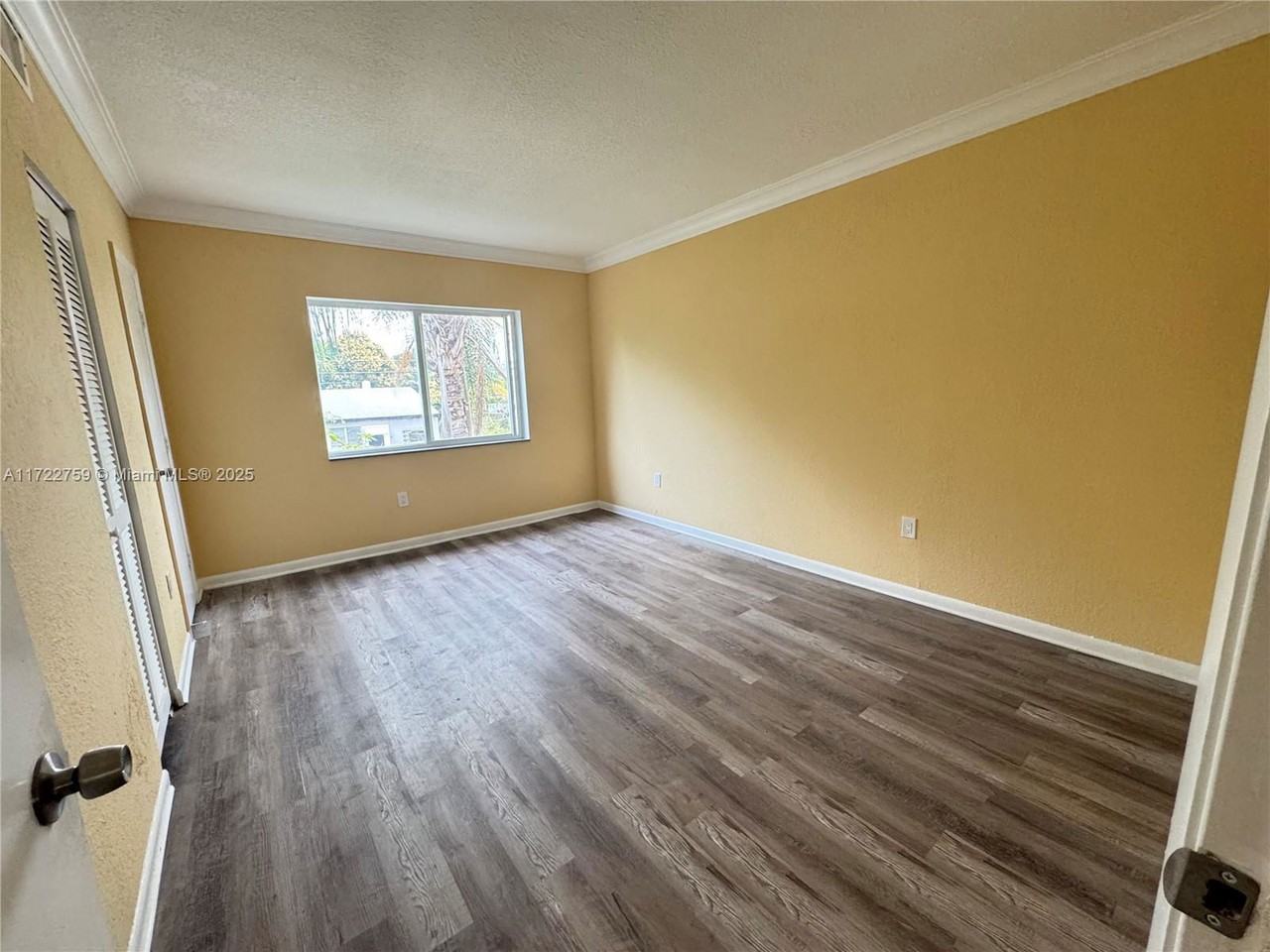 307 Nw 83rd St #307 - Photo 3 of 7