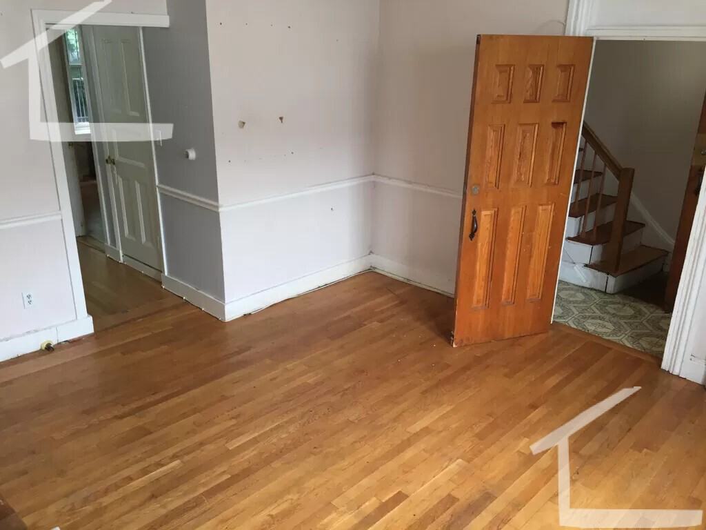 686 Parker St #2 - Photo 6 of 11