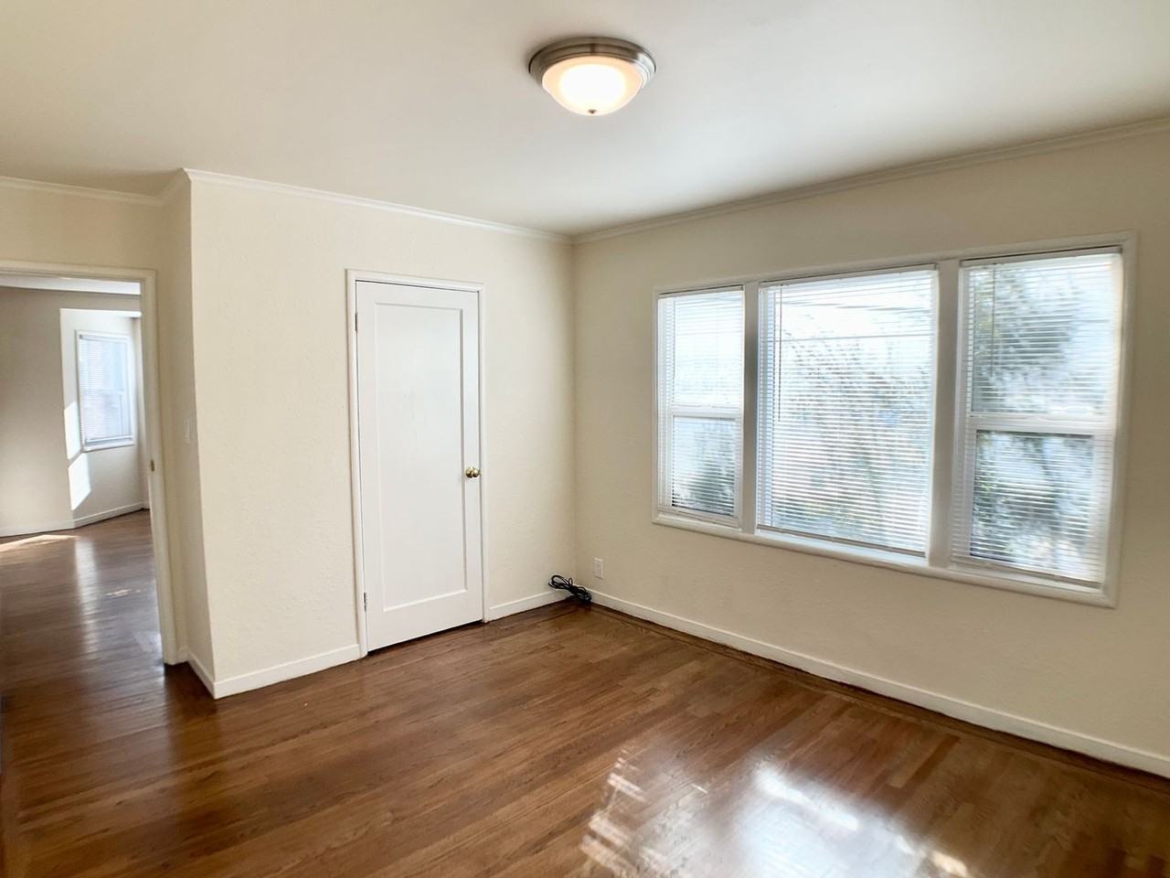 738 Innes Ave - Photo 6 of 17