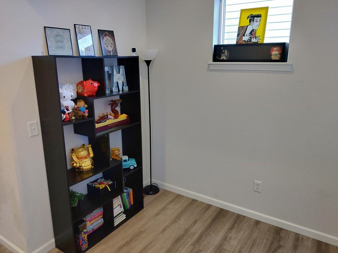 3768 Court Q - Photo 3 of 39