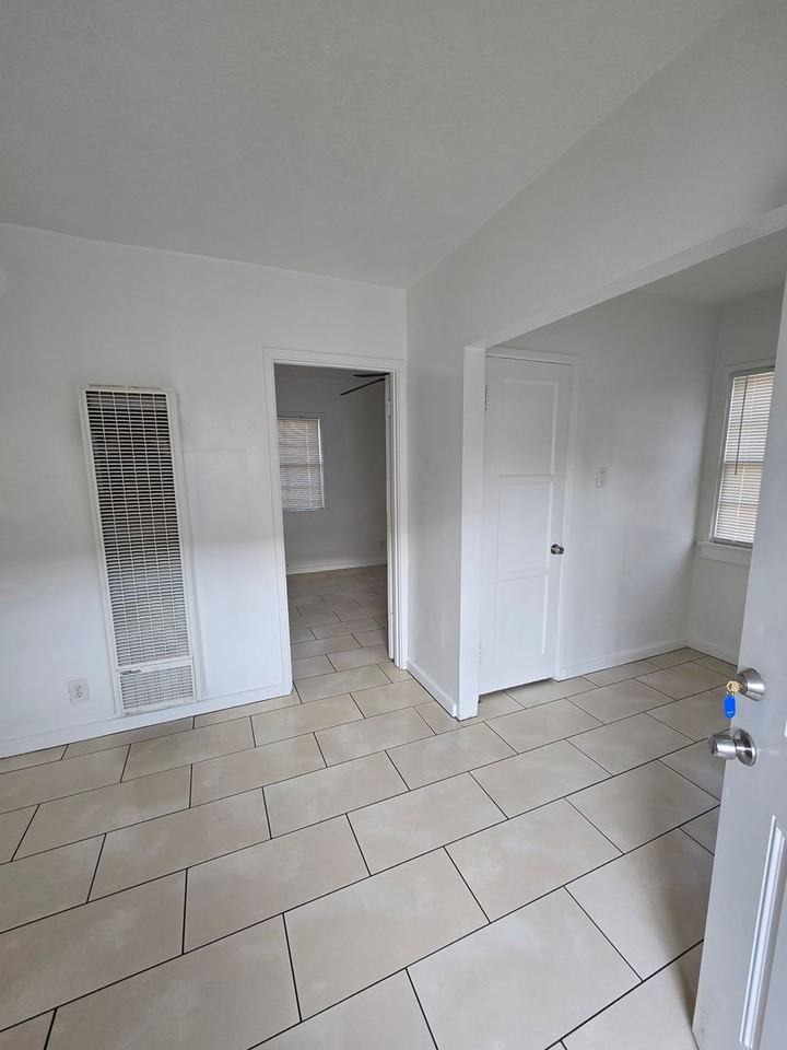 361 N Wateka St - Photo 3 of 14