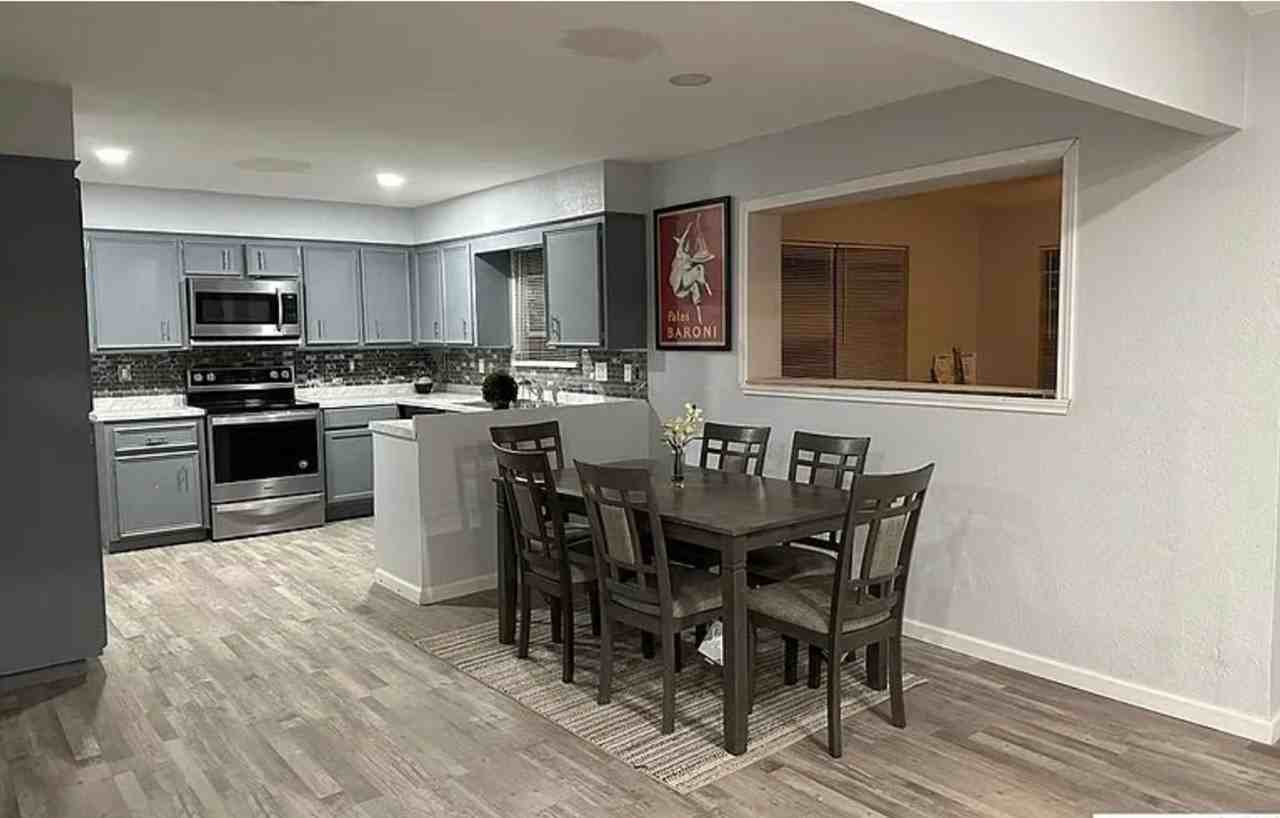 2603 Lake Rd - Photo 2 of 18