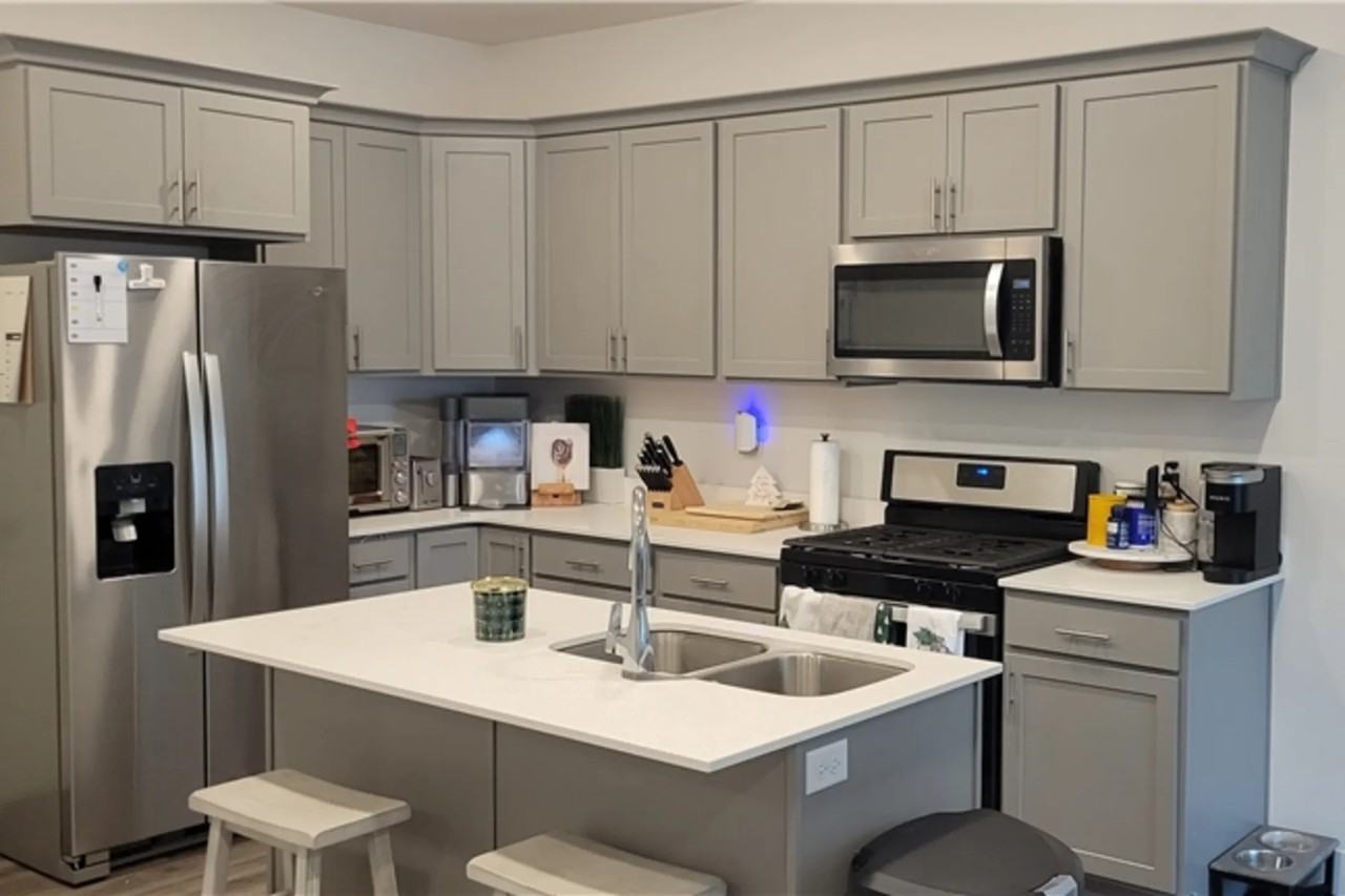 188 E 550 N - Photo 3 of 11