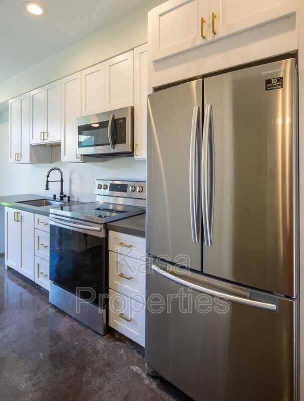 5614 Martin Luther King Jr Way #B - Photo 3 of 23