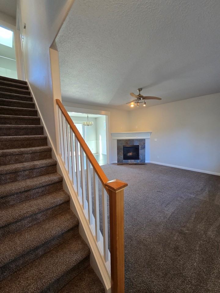 6547 Sw Harbor Ave - Photo 3 of 32