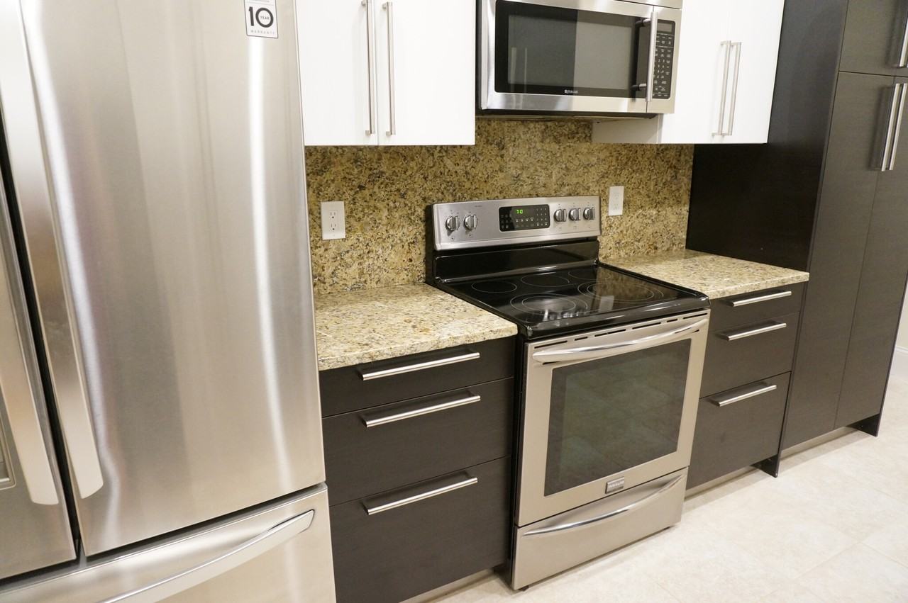 1032 Commonwealth Ave #2 - Photo 4 of 25