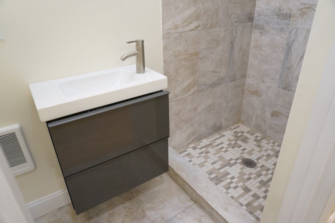 1032 Commonwealth Ave #2 - Photo 7 of 25