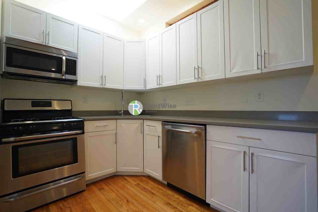 10 Brainerd Rd #48 - Photo 5 of 36