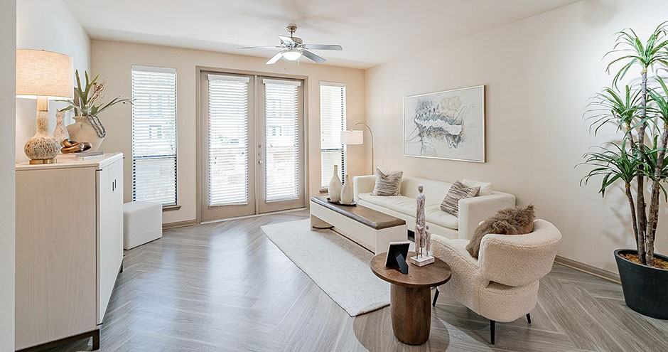 The Residences at Pearland Town Center Apartments - Photo 7 of 53