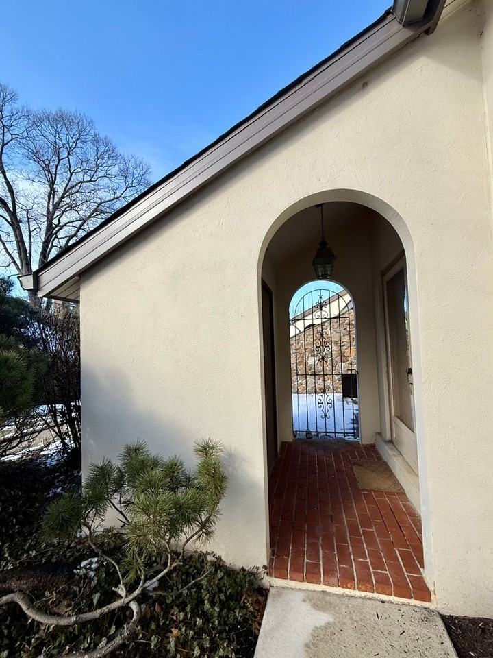 36 Oak Knoll Dr - Photo 3 of 29