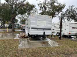 featured image of 196 13th St #E45