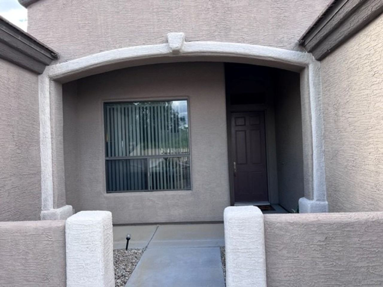 2789 Huntridge Dr - Photo 4 of 41