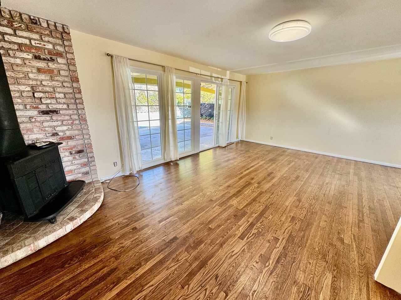 4367 Nelson Dr - Photo 3 of 27