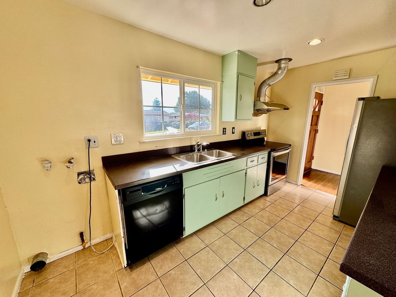 4367 Nelson Dr - Photo 7 of 27