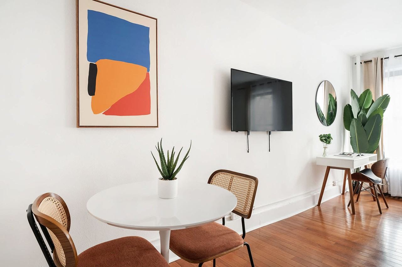 444 West 48th Street - Photo 2 of 47