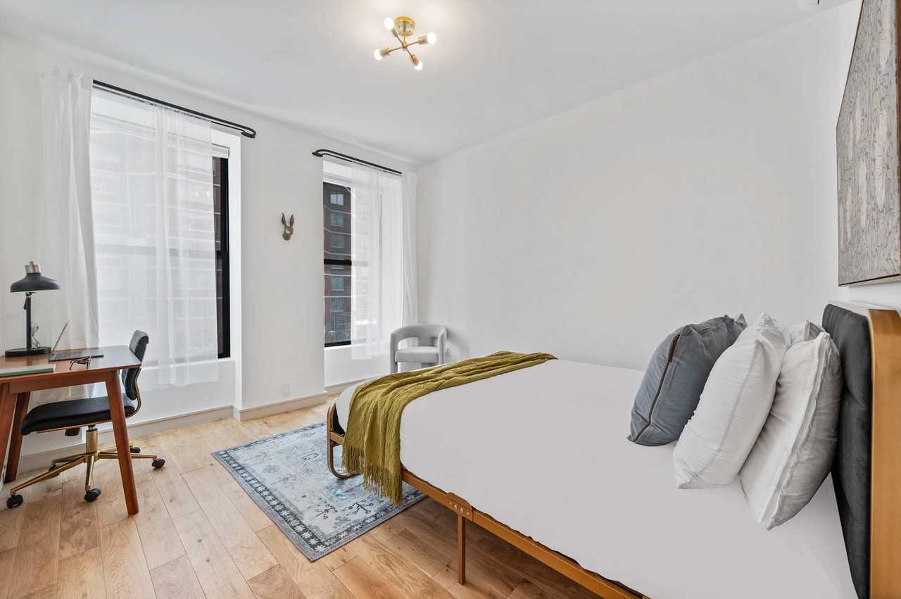 491 2nd Ave #1045526P - Photo 3 of 19