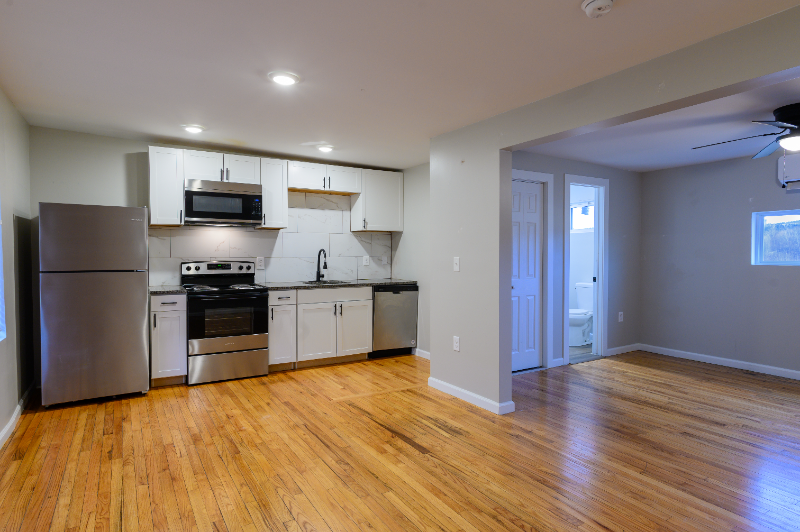 21194 Ny #1 - Photo 2 of 9