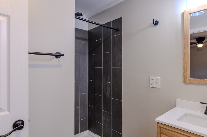 21194 Ny #1 - Photo 6 of 9