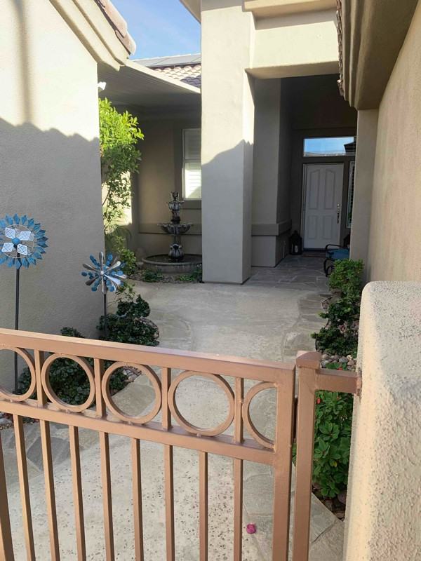 36614 Emerald Cv - Photo 2 of 10