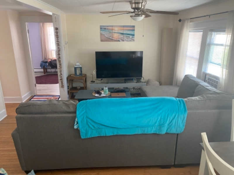 5500 Calvert Ave - Photo 2 of 17