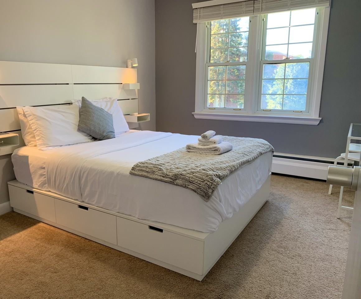 479 Vernon Avenue #2 - Photo 6 of 20