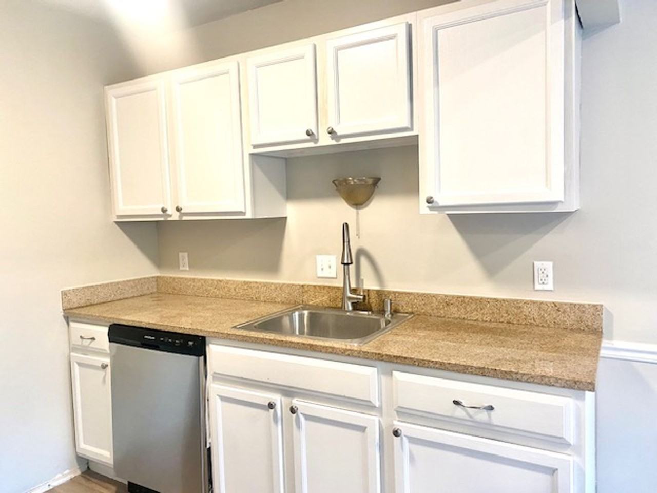 Linwood Towers - Photo 3 of 11