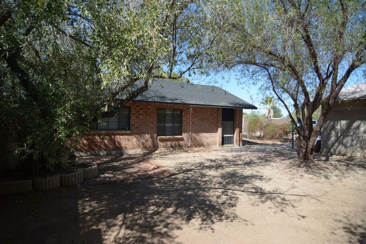 3414 E Pima St - Photo 3 of 15