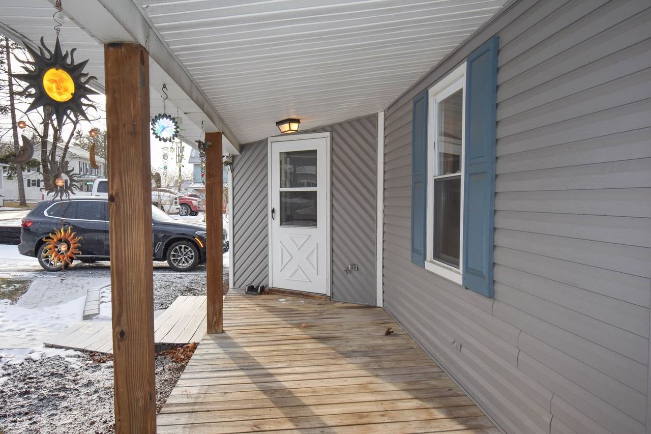 118 Smullton Rd - Photo 3 of 35