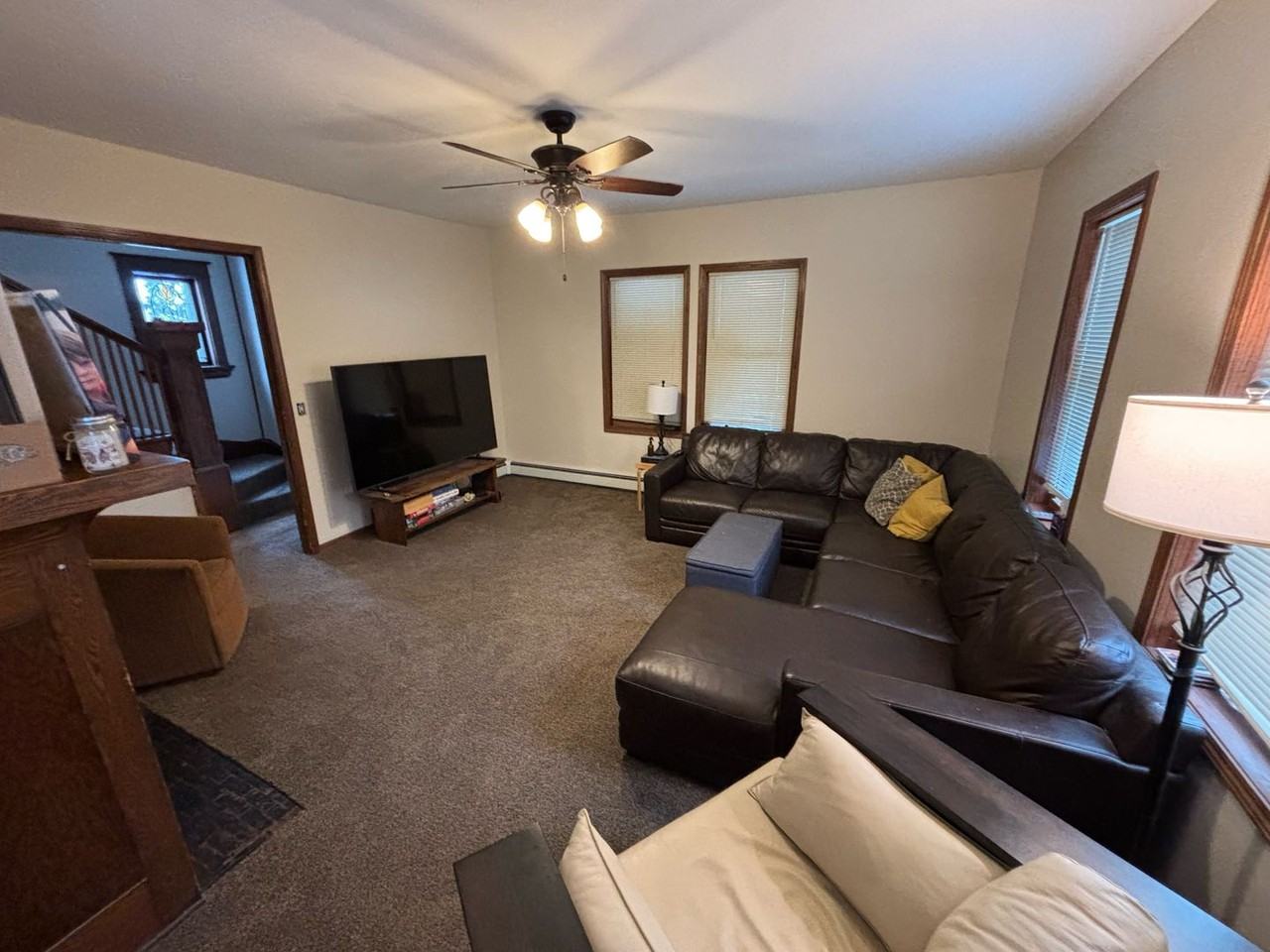 637 Woodland Ave - Photo 5 of 22