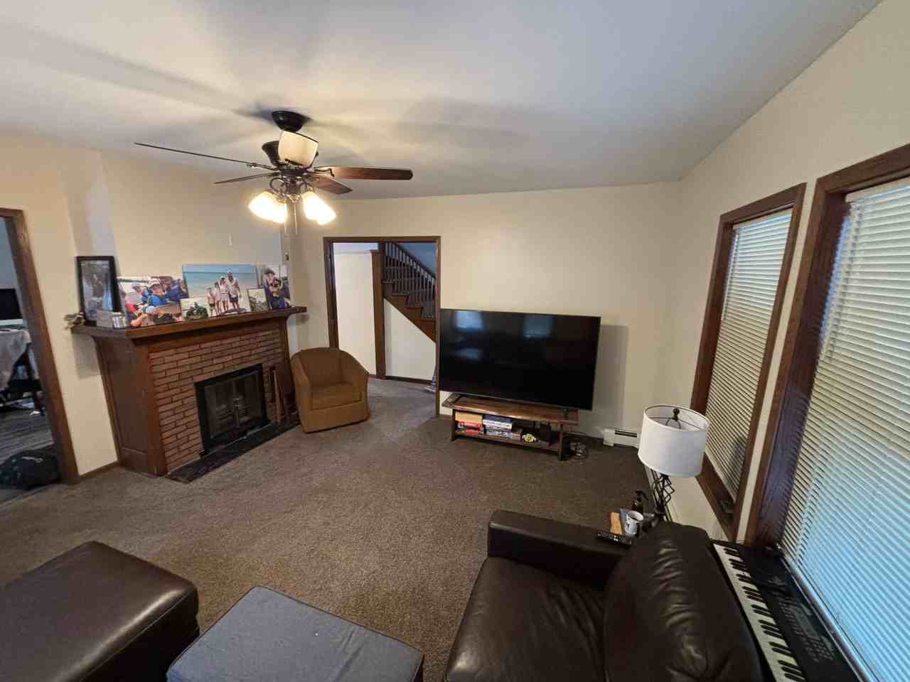 637 Woodland Ave - Photo 6 of 22