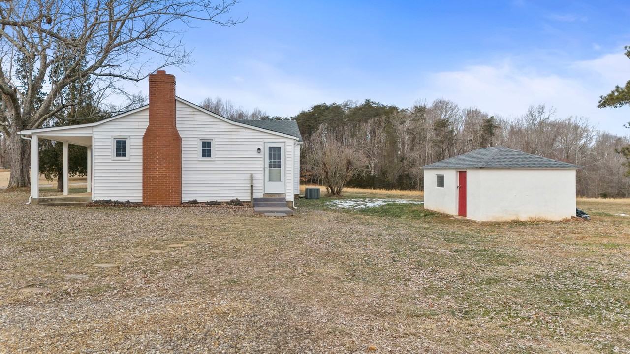 552 Cook Johnson Rd - Photo 3 of 38