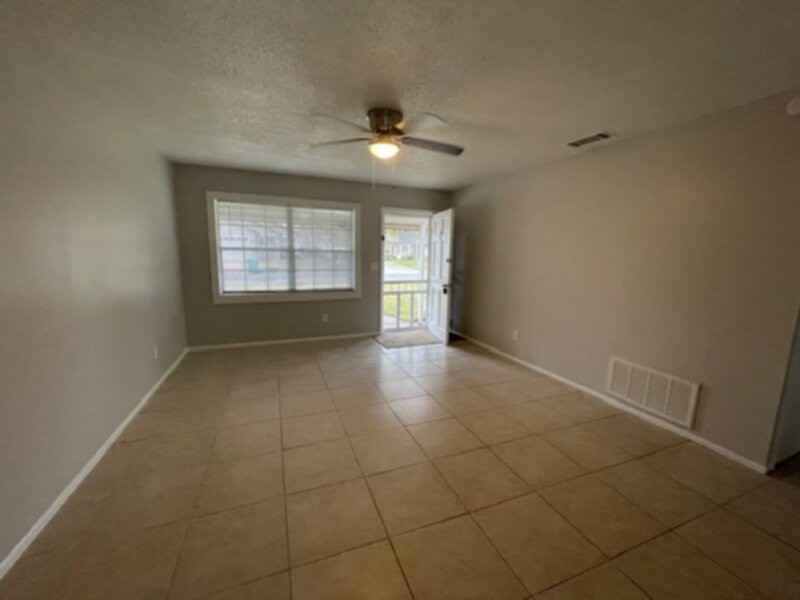 535 Pasadena Ave - Photo 3 of 12