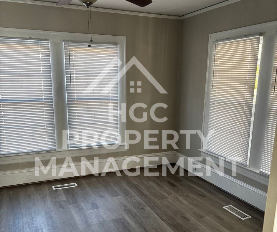 216 N 5th Ave #NA - Photo 6 of 6