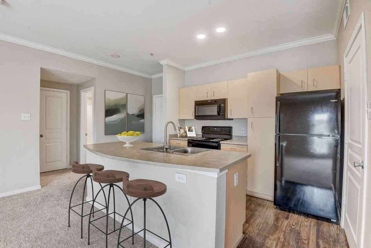 Artisan Apartments & Shops - Photo 5 of 52