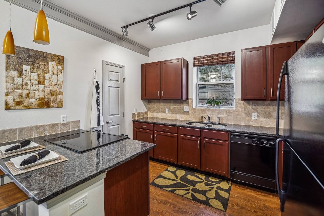 Berkshire Aspen Grove - Photo 4 of 35