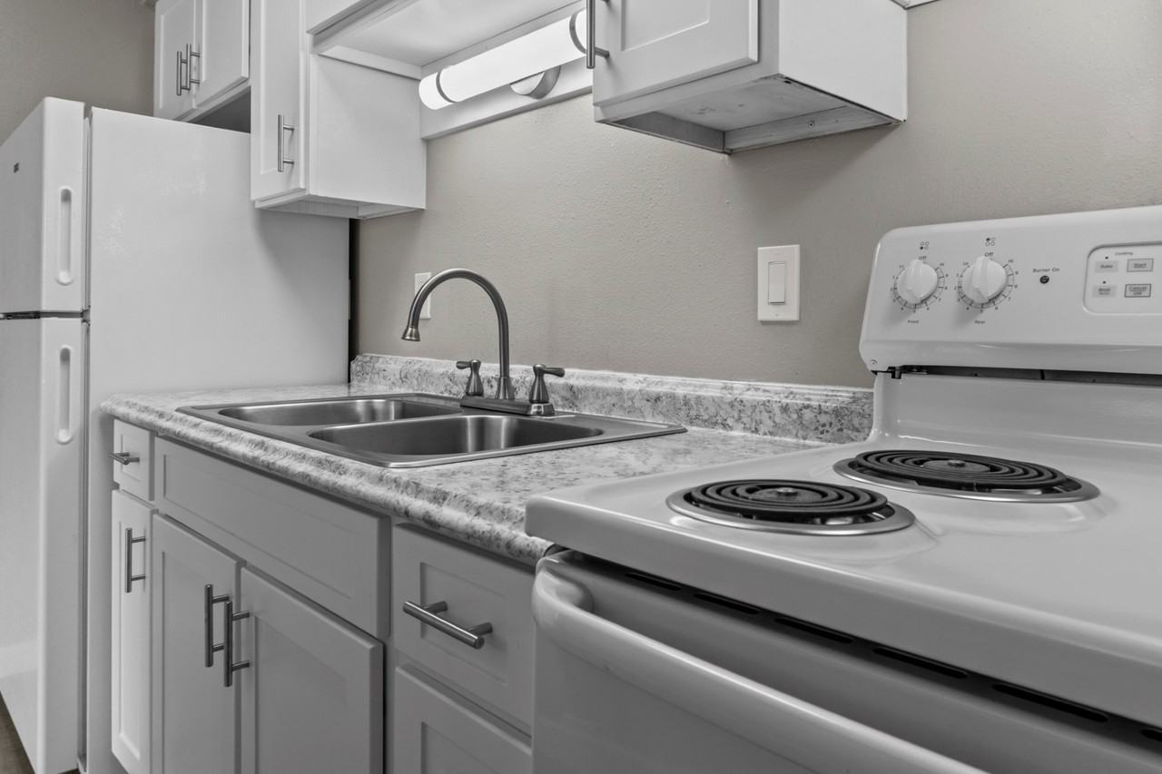 Broadmoor - Photo 2 of 15