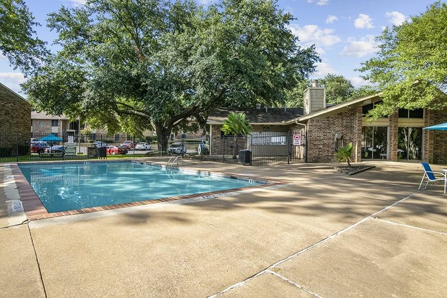 Artwood - Photo 7 of 16