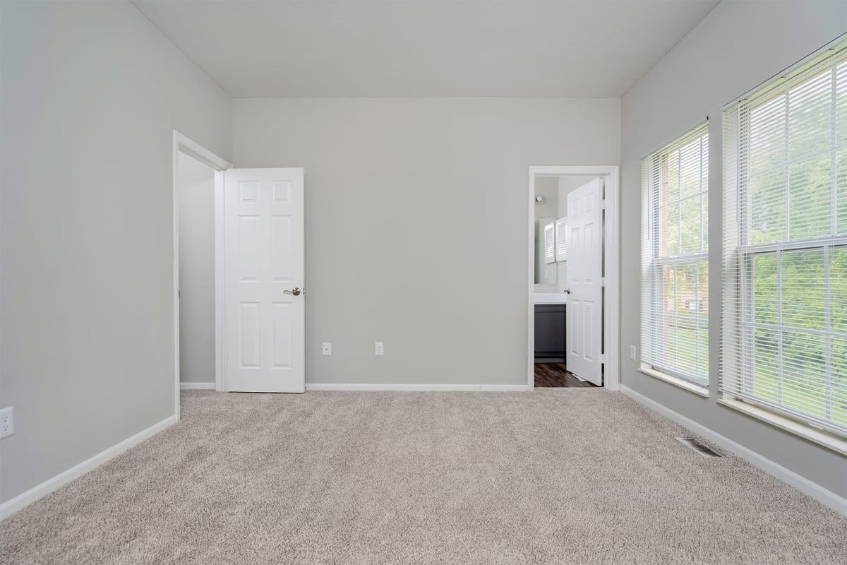 Alexander Court - Photo 7 of 39