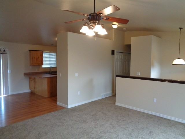 1625 E Bateman Way - Photo 3 of 21