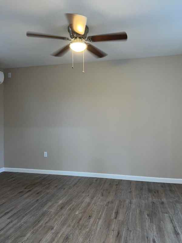 106 N 17th St - Photo 2 of 6