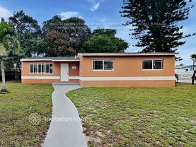 735 Nw 184th Dr - Photo 1 of 1