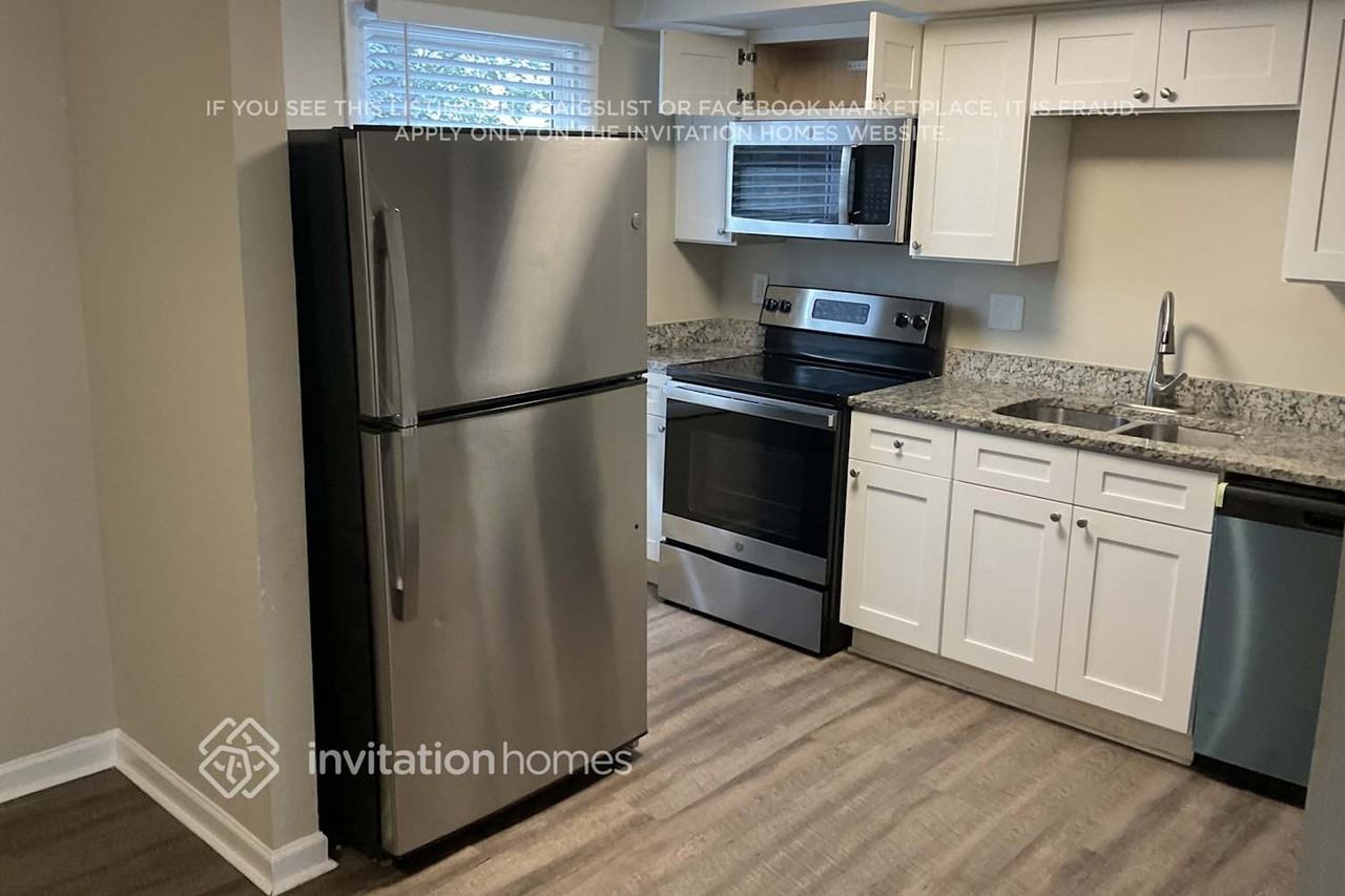 3775 Radcliffe Blvd - Photo 6 of 25