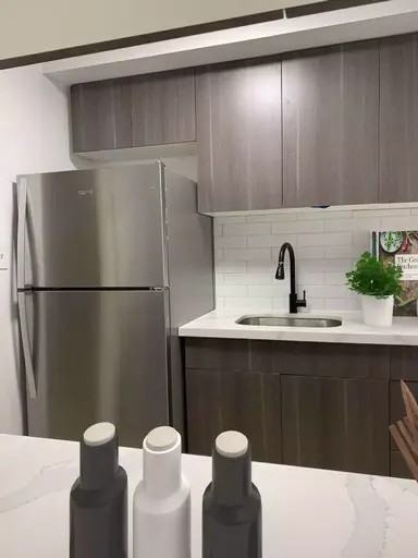 23 Downes Ave - Photo 3 of 9