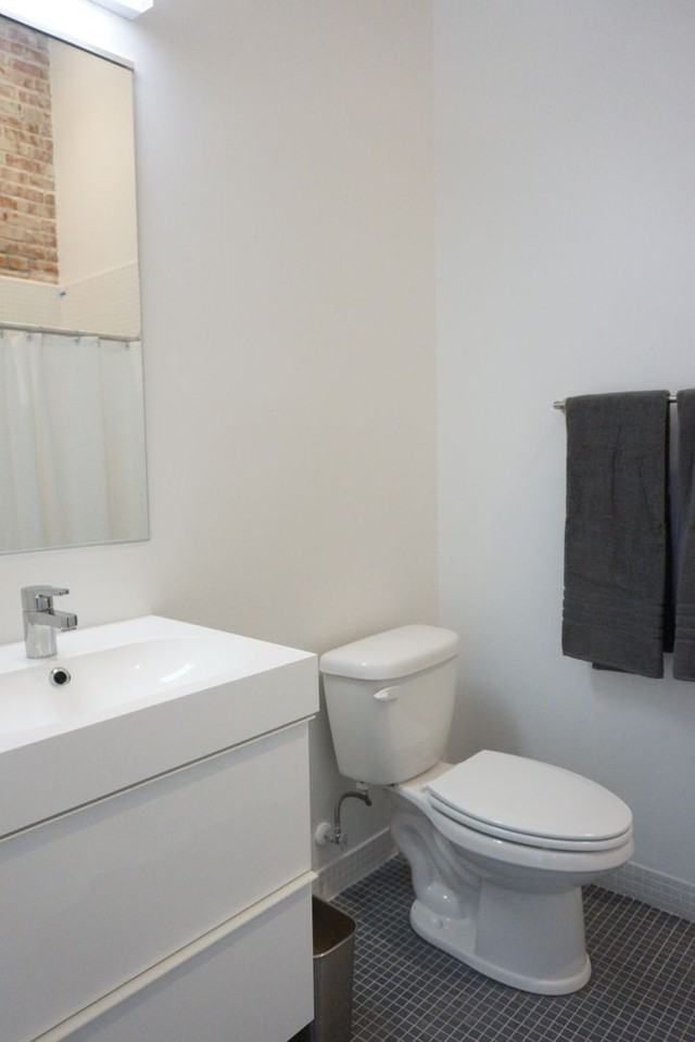 520 Commerce - Photo 5 of 19