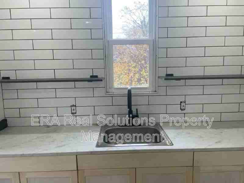 1156 E 17th Ave - Photo 7 of 16