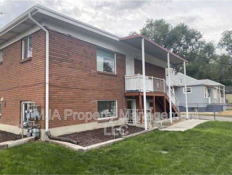 655 Sw #2 - Photo 2 of 20